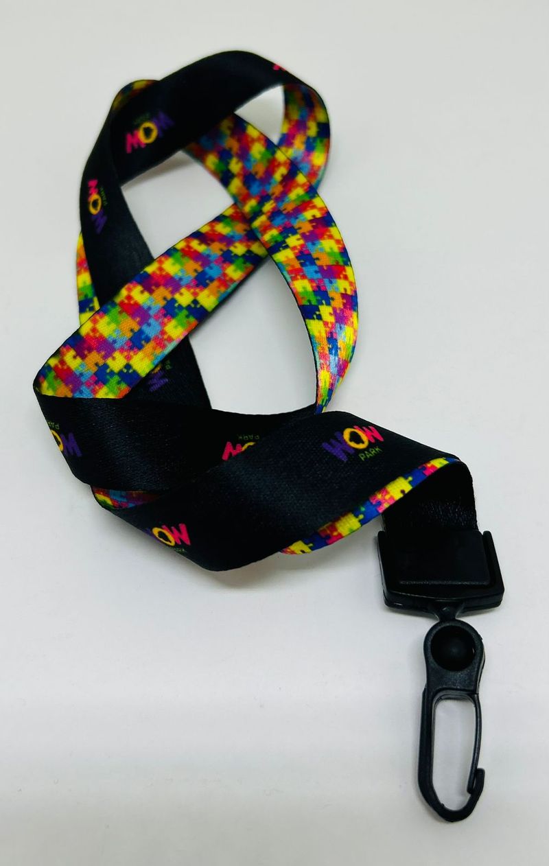 Cordões personalizados com a sua logo — Cordão para Crachá 20mm com Mosquete de Plástico — Sublimação 4x4