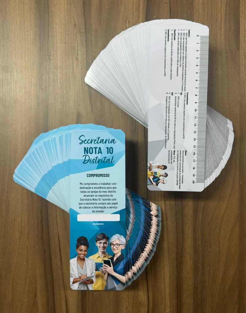 Brindes Personalizados para a sua empresa — Marcador de Página em PVC 45x200mm — Frente e Verso