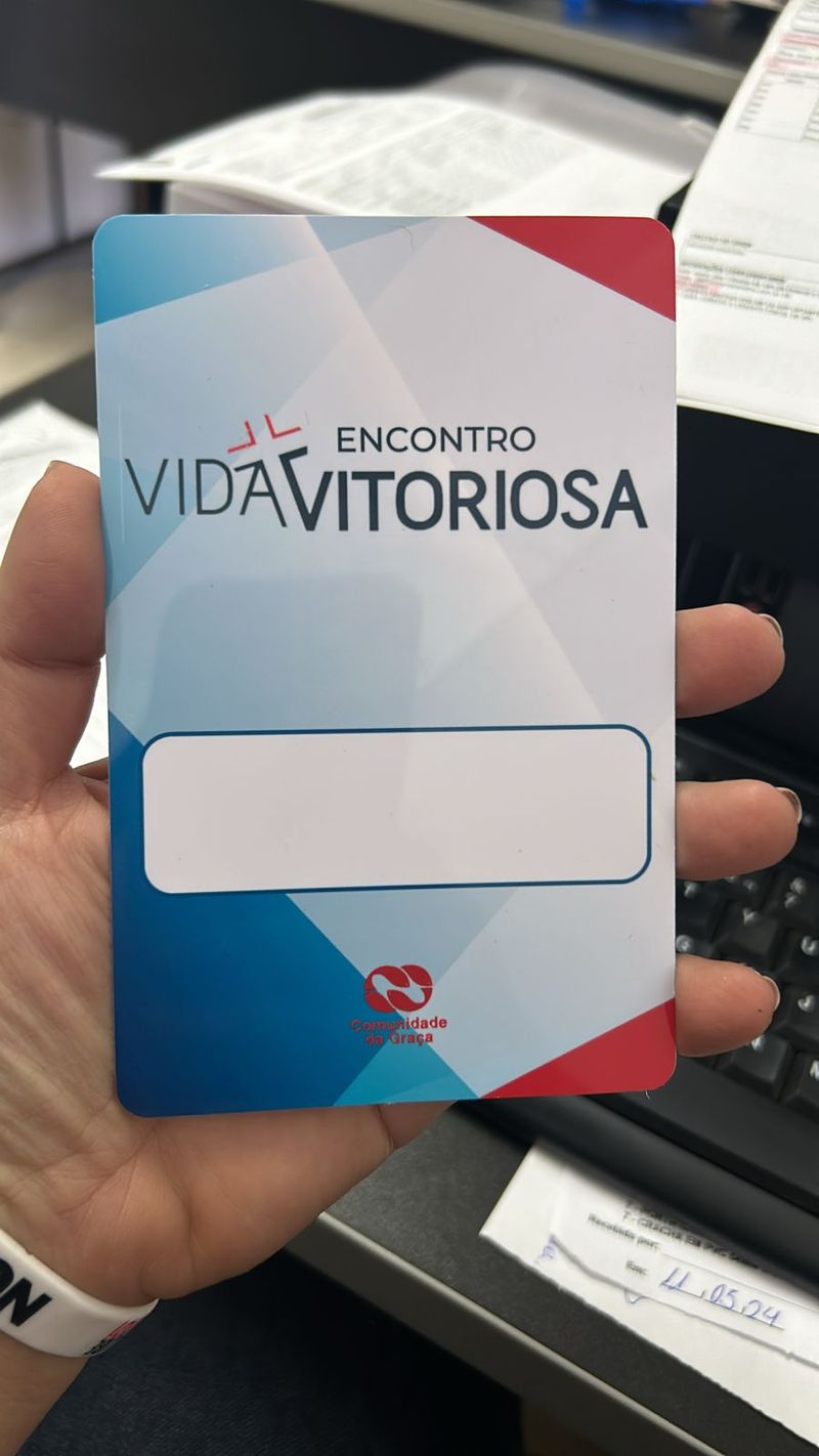 Credenciais para o seu evento — Credencial em PVC Personalizada 69x100mm — Frente e Verso | Premium
