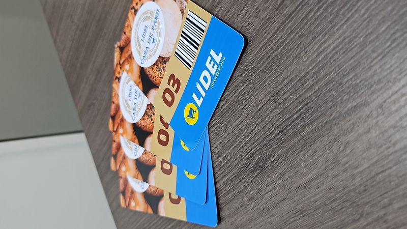 Cardápios e Comandas para a sua empresa — Comandas em PVC 69x100mm Frente e Verso — Formato Médio