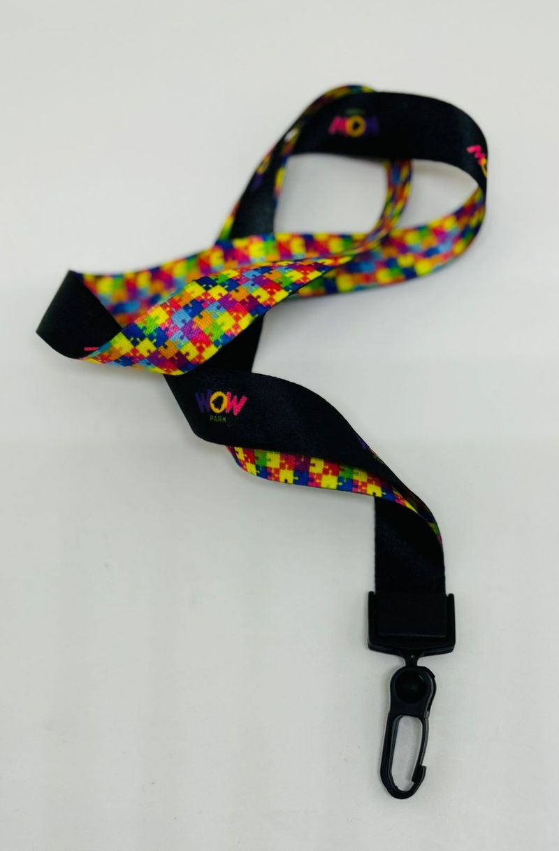 Cordões personalizados com a sua logo — Cordão para Crachá 20mm — Mosquete com Trava de Plástico | Sublimação 4x4